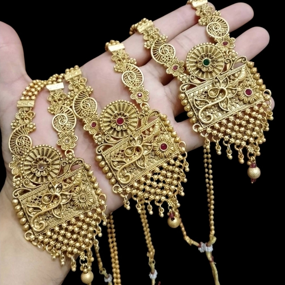 Elegant Gold Women's Jewelry Set